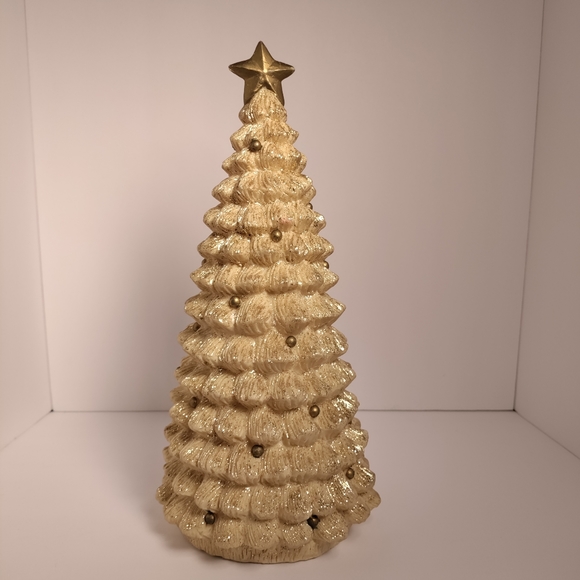 CHRISTMAS Other - 🎄A TREE⭐